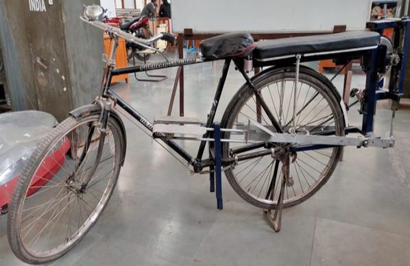 Figure C-2, Photograph of final Lever based paddle operated bicycle